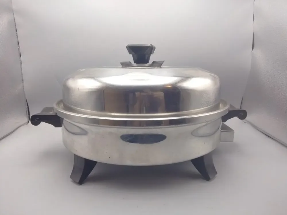 HEALTH CRAFT USA K7273 LIQUID CORE ELECTRIC SKILLET Domed Lid T-304 Surgical